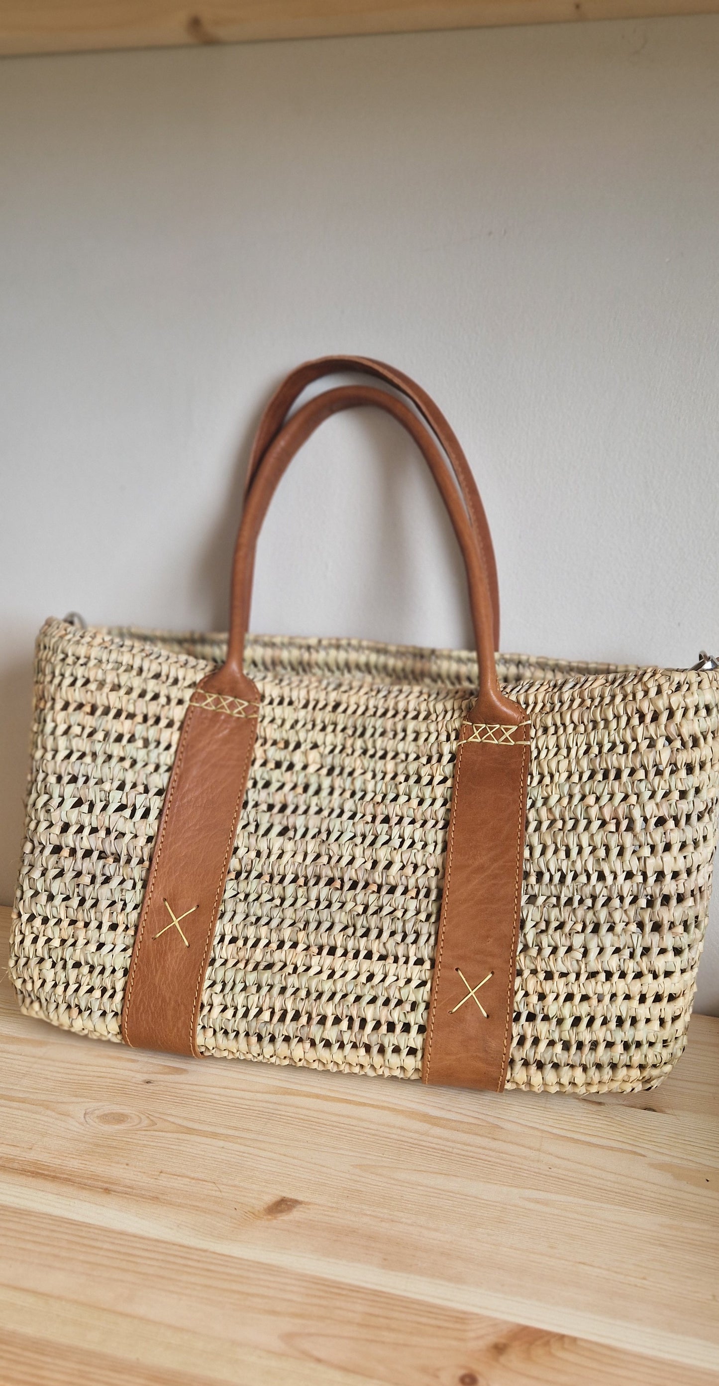 Palm and Leather Basket 44 x 20 x 44cm