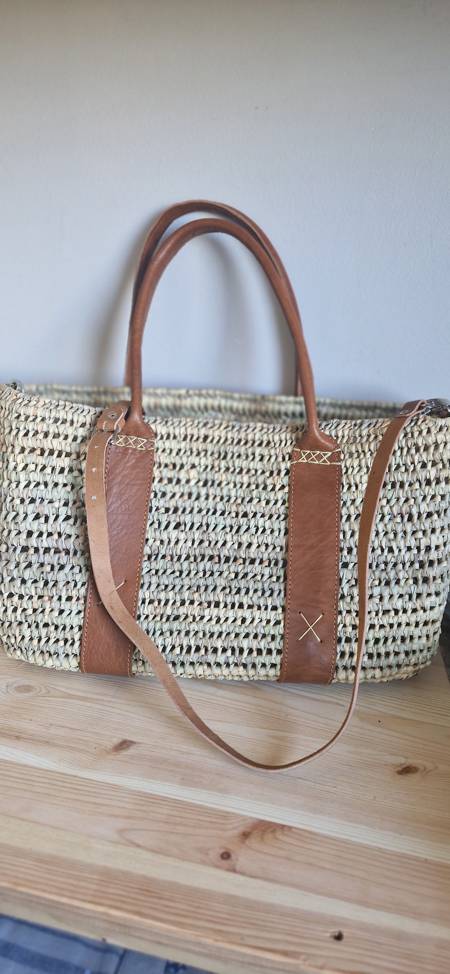 Palm and Leather Basket 44 x 20 x 44cm